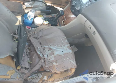 2003 Honda Accord 2.4 Ex z USA, uszkodzony, nr VIN 1HGCM56663A061993